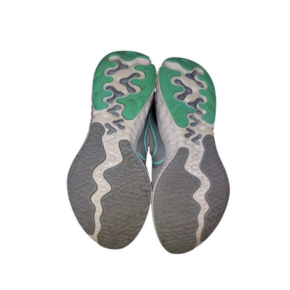 Nike Renew Run Womens Size 11 Running Shoes Gray Mint Green Lace Up CK6360-007 - Picture 8 of 8
